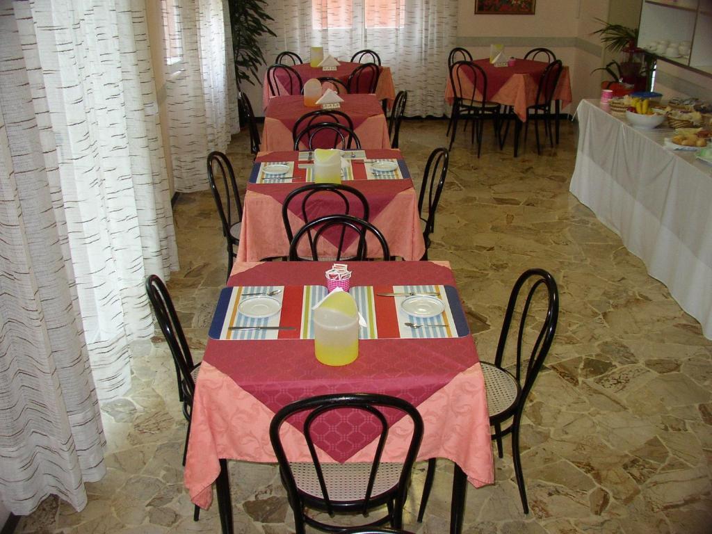 Hotel Ivette Rimini Eksteriør bilde